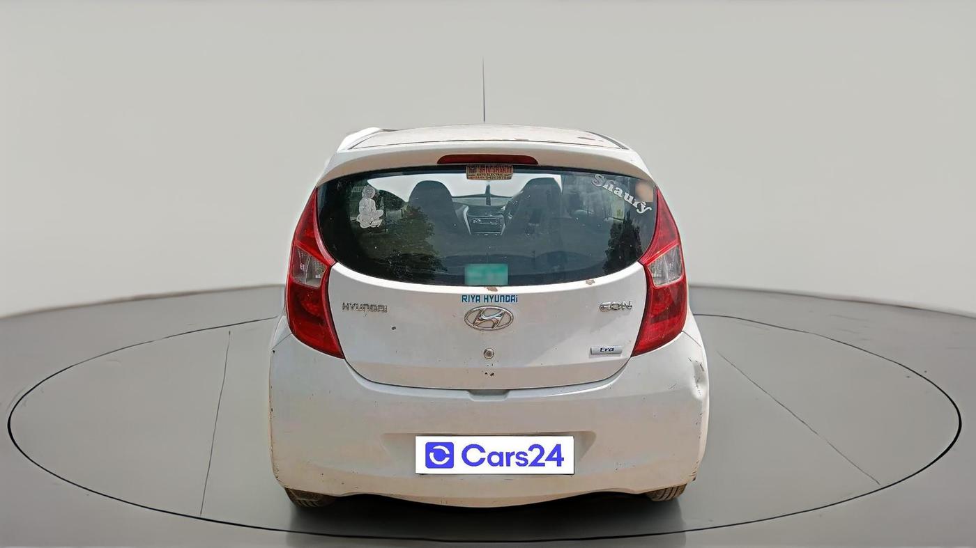 2016 Hyundai Eon ERA +, CNG, Manual, 1,89,739 km, exterior