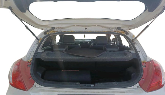 2016 Maruti Swift VXI, Petrol, Manual, 64,292 km, exterior