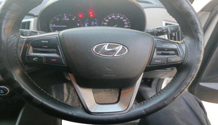 2017 Hyundai Creta SX PLUS AT 1.6 DIESEL, Diesel, Automatic, 1,15,214 km, interior