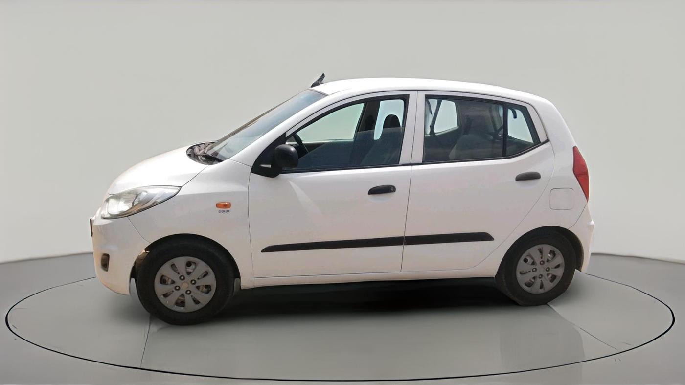 2011 Hyundai i10 ERA 1.1, CNG, Manual, 1,20,210 km, exterior