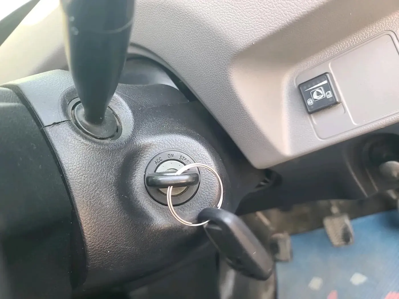 2011 Toyota Etios G, CNG, Manual, 10,25,000 km, interior