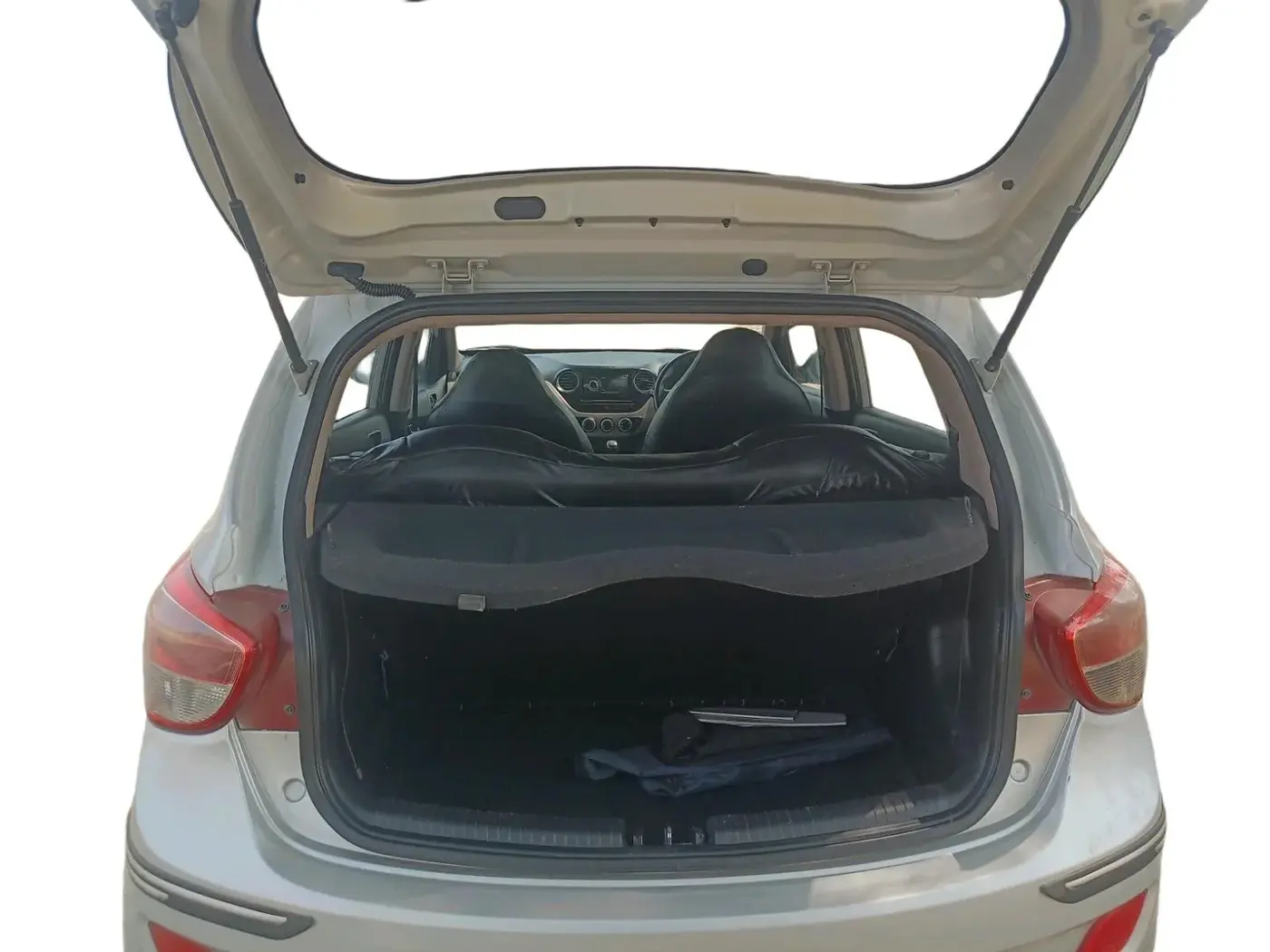 2015 Hyundai Grand i10 MAGNA 1.2 KAPPA VTVT, Petrol, Manual, 80,365 km, exterior
