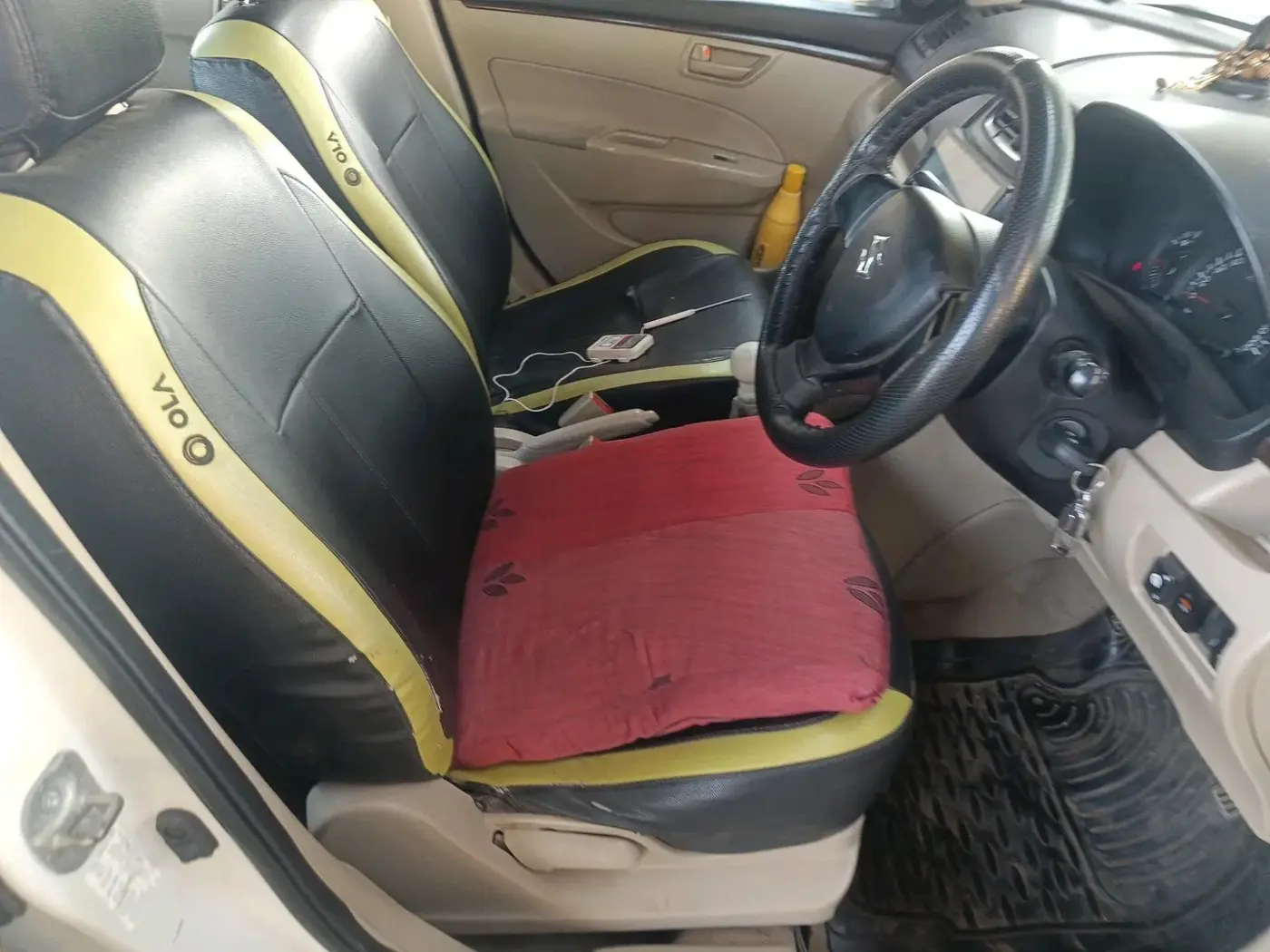 2017 Maruti Swift Dzire TOUR PETROL, CNG, Manual, 1,25,484 km, interior