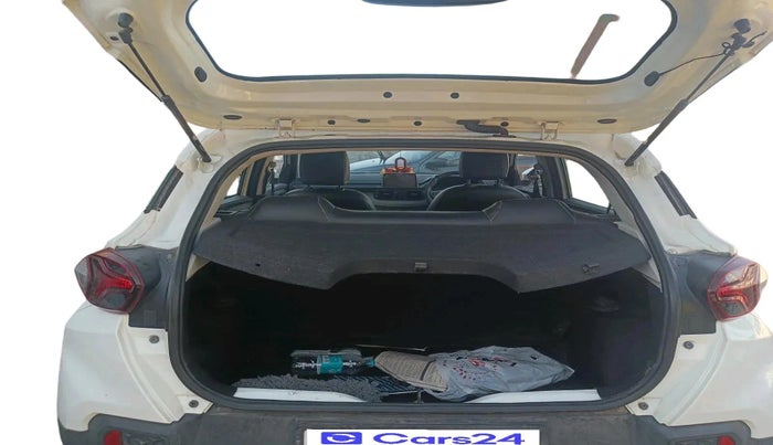 2023 Tata PUNCH ADVENTURE AMT, Petrol, Automatic, 20,682 km, exterior