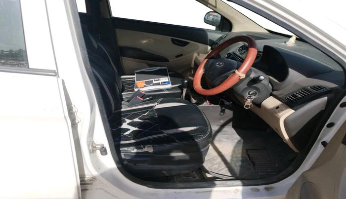 2018 Hyundai Eon ERA +, CNG, Manual, 73,756 km, interior