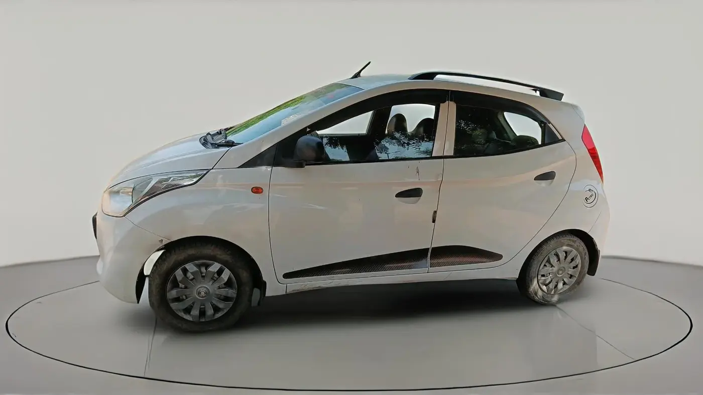 2017 Hyundai Eon ERA + SE, Petrol, Manual, 1,20,770 km, exterior