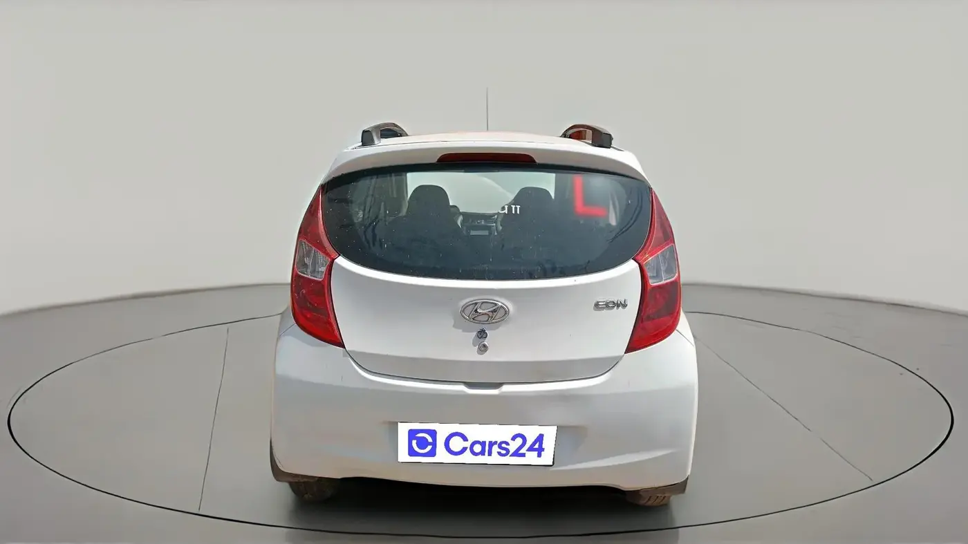 2017 Hyundai Eon ERA + SE, Petrol, Manual, 1,20,770 km, exterior