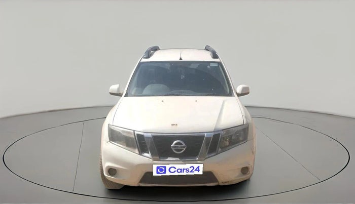2015 Nissan Terrano XL (D), Diesel, Manual, 1,04,983 km, exterior