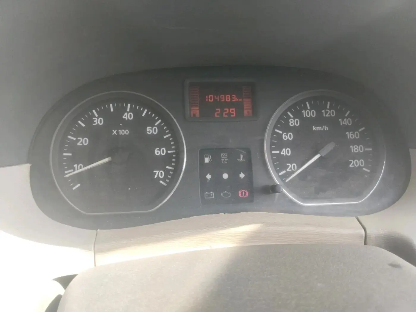 2015 Nissan Terrano XL (D), Diesel, Manual, 1,04,983 km, interior