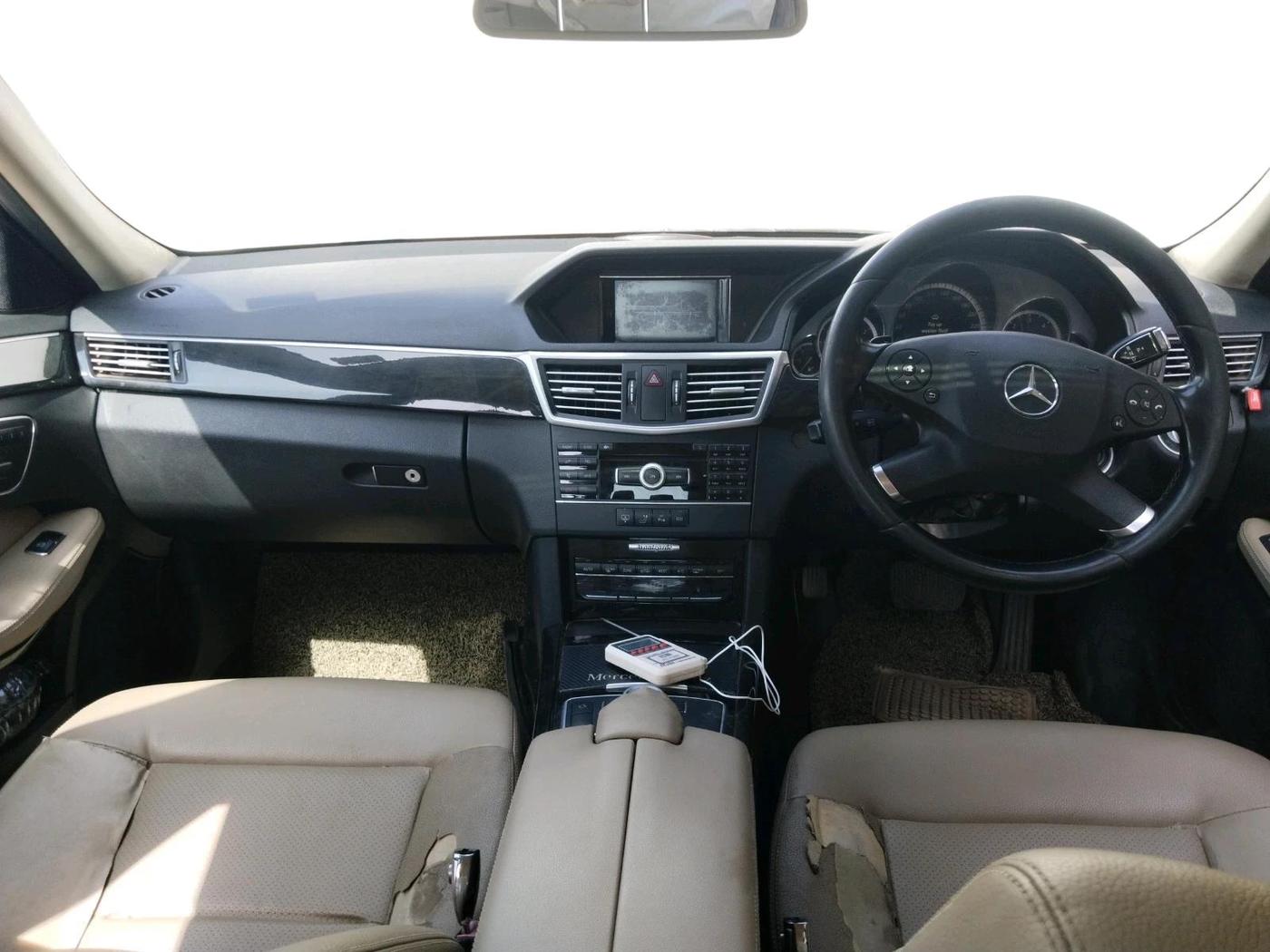 2012 Mercedes Benz E Class E 250 CDI ELEGANCE, Diesel, Automatic, 95,887 km, interior