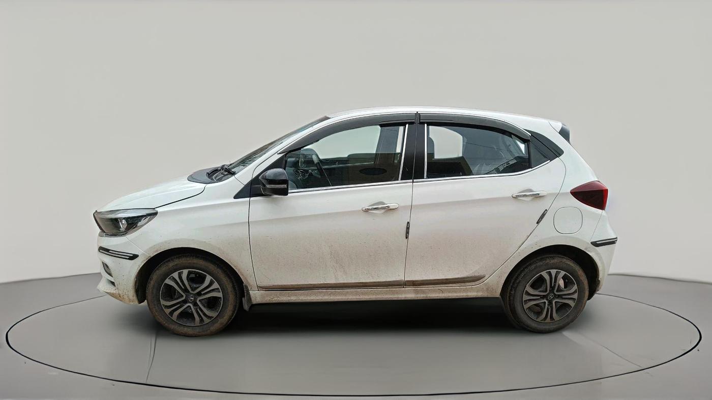 2022 Tata Tiago XZ PLUS CNG, CNG, Manual, 48,209 km, exterior