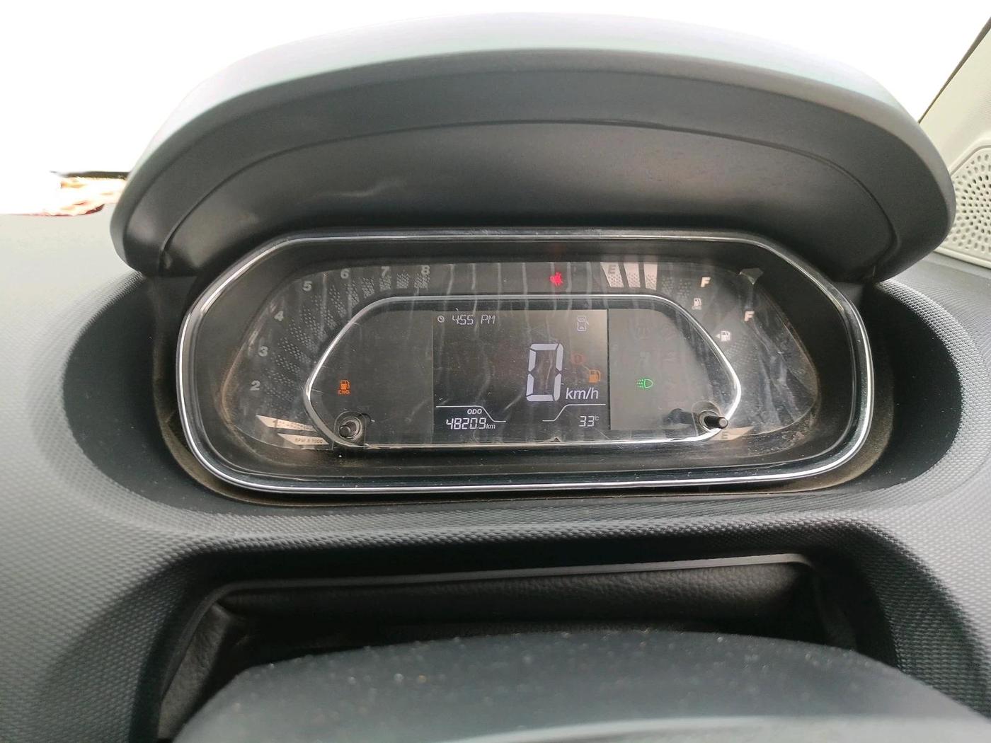 2022 Tata Tiago XZ PLUS CNG, CNG, Manual, 48,209 km, interior