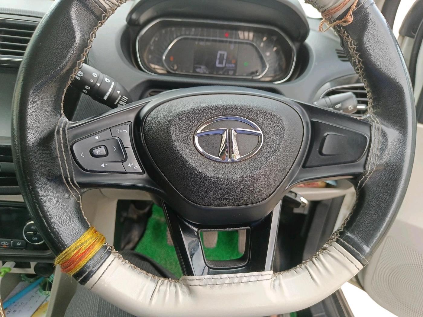 2022 Tata Tiago XZ PLUS CNG, CNG, Manual, 48,209 km, interior