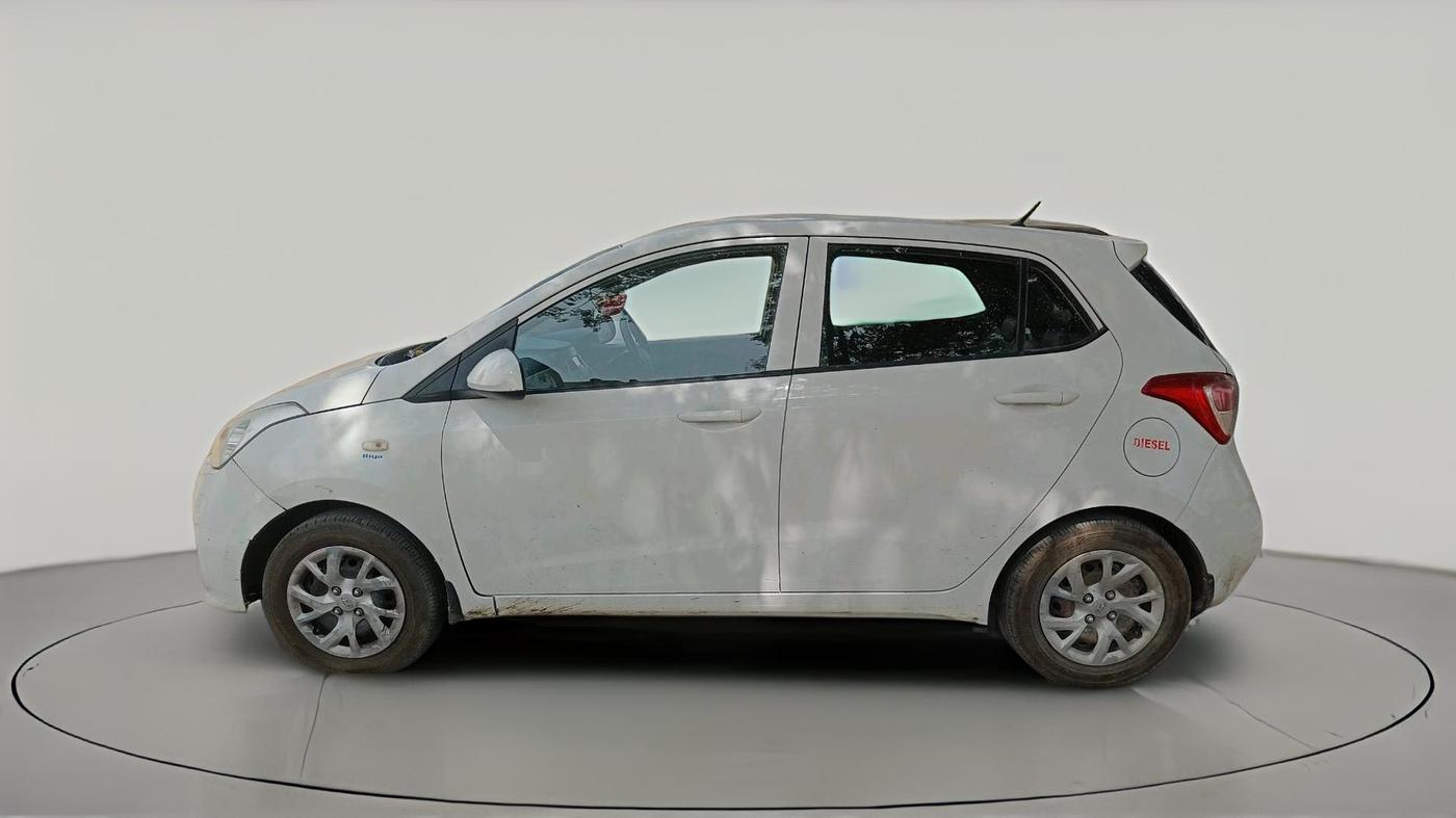 2017 Hyundai Grand i10 MAGNA U2 1.2 CRDI, Diesel, Manual, 1,30,059 km, exterior