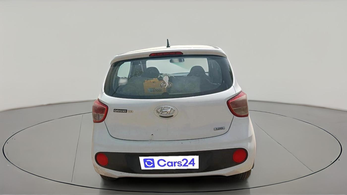 2017 Hyundai Grand i10 MAGNA U2 1.2 CRDI, Diesel, Manual, 1,30,059 km, exterior