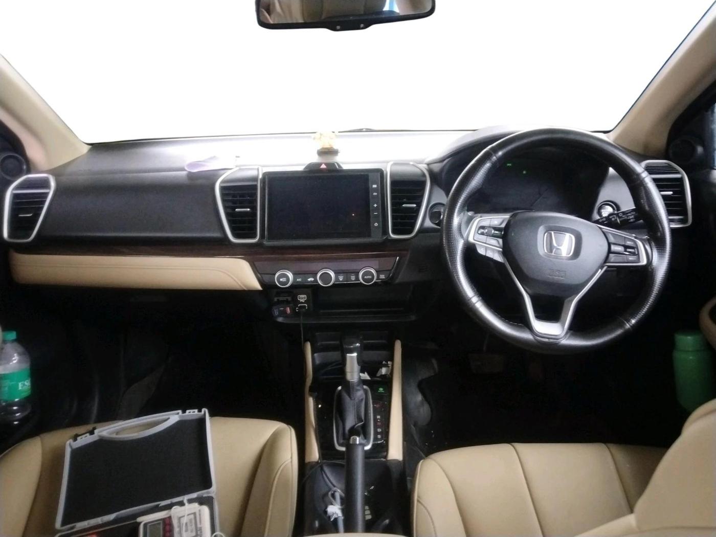 2022 Honda City 1.5L I-VTEC ZX CVT, Petrol, Automatic, 69,362 km, interior