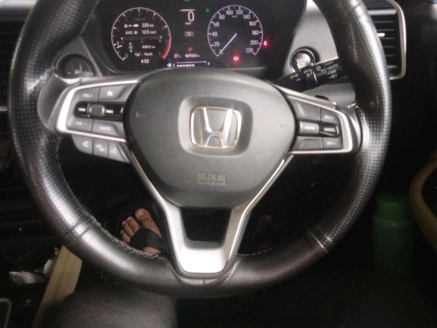 2022 Honda City 1.5L I-VTEC ZX CVT, Petrol, Automatic, 69,362 km, interior