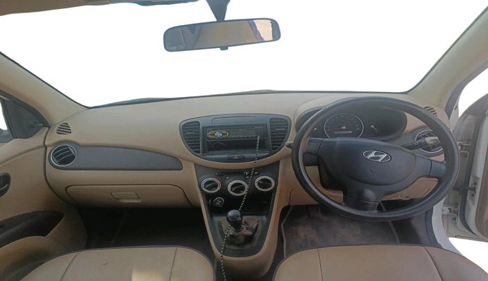 2010 Hyundai i10 ERA 1.1, CNG, Manual, 95,128 km, interior