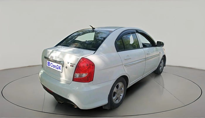 2011 Hyundai Verna TRANSFORM 1.6 SX VTVT, CNG, Manual, 1,11,236 km, exterior