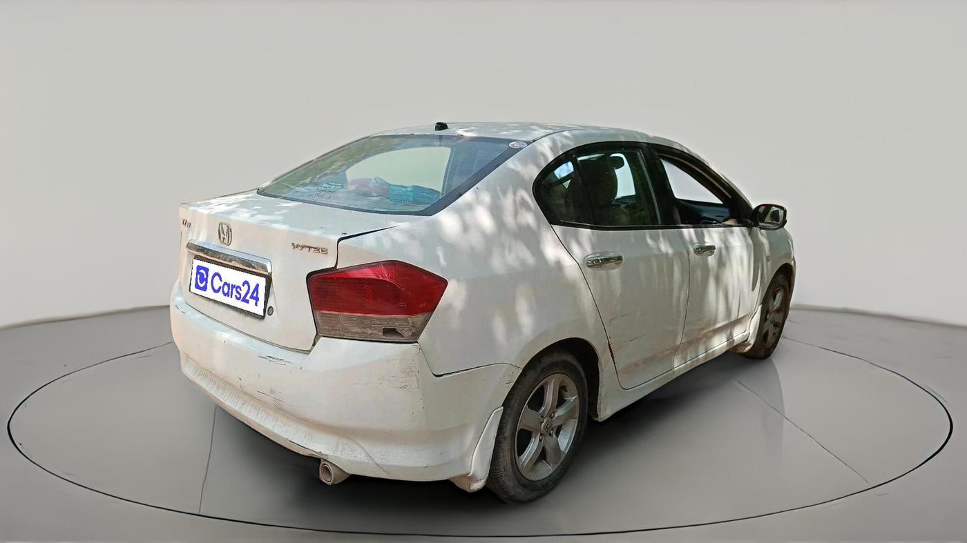 2011 Honda City 1.5L I-VTEC V MT, CNG, Manual, 1,82,892 km, exterior