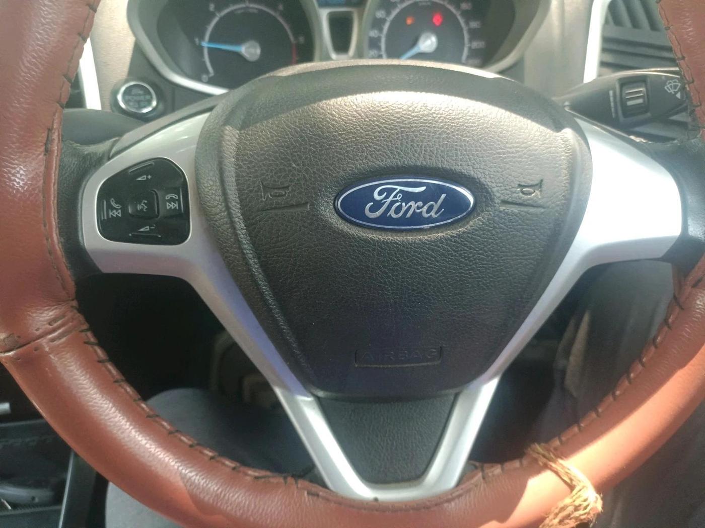 2014 Ford Ecosport TITANIUM 1.5L DIESEL, Diesel, Manual, 84,086 km, interior