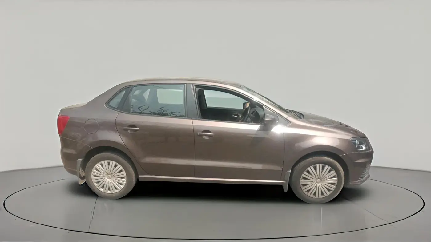 2019 Volkswagen Ameo COMFORTLINE 1.0L, Petrol, Manual, 37,846 km, exterior