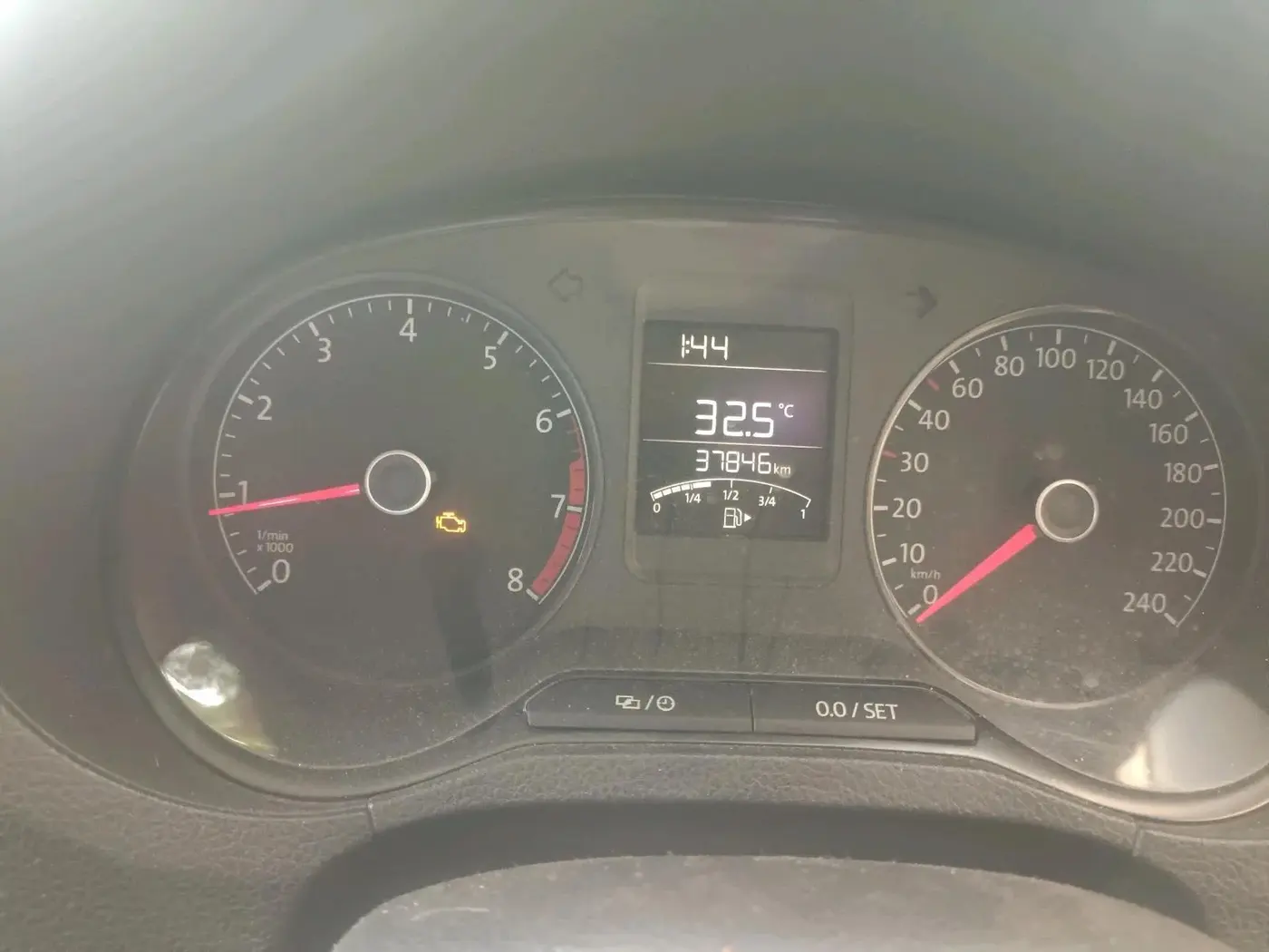 2019 Volkswagen Ameo COMFORTLINE 1.0L, Petrol, Manual, 37,846 km, interior