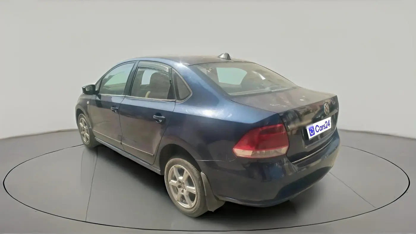 2014 Volkswagen Vento HIGHLINE DIESEL 1.6, Diesel, Manual, 1,21,528 km, exterior