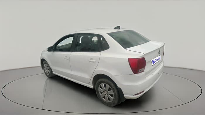 2017 Volkswagen Ameo TRENDLINE 1.5L, Diesel, Manual, 1,33,461 km, exterior