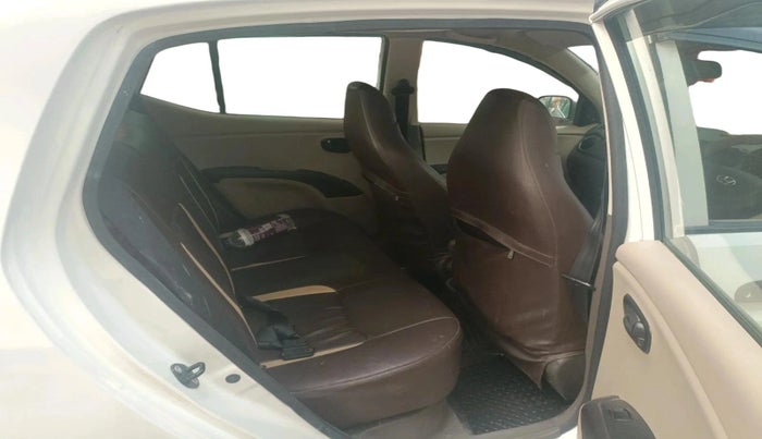 2014 Hyundai i10 MAGNA 1.1, Petrol, Manual, 83,950 km, interior