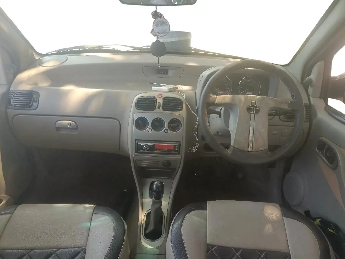 2009 Tata Indigo CS LS TDI, Diesel, Manual, 76,148 km, interior