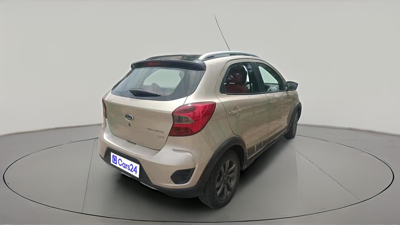 2018 Ford FREESTYLE TITANIUM 1.5 DIESEL, Diesel, Manual, 99,591 km, exterior