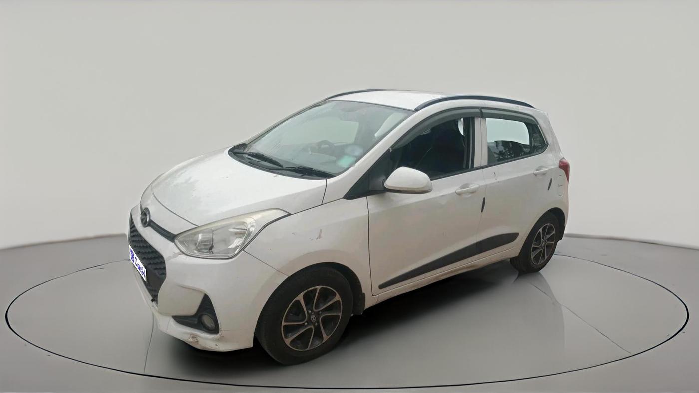 2018 Hyundai Grand i10 SPORTZ AT 1.2 KAPPA VTVT, Petrol, Automatic, 66,019 km, exterior