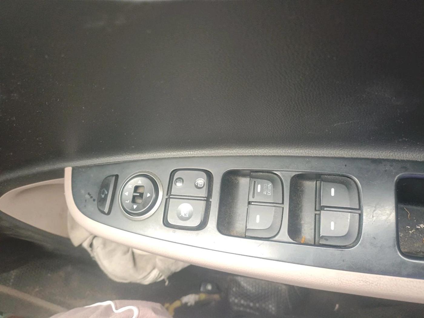 2018 Hyundai Grand i10 SPORTZ AT 1.2 KAPPA VTVT, Petrol, Automatic, 66,019 km, interior