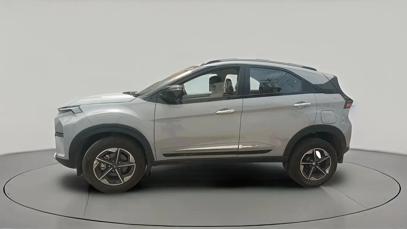 2025 Tata NEXON CREATIVE PLUS S 1.2 REVOTRON 7 DCA, Petrol, Automatic, 7,193 km, exterior