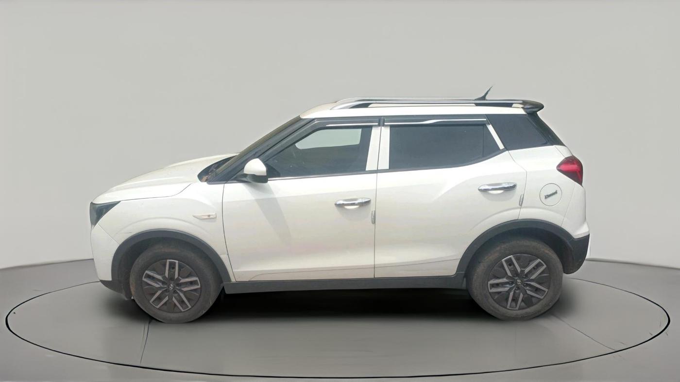 2019 Mahindra XUV300 W4 1.5 DIESEL, Diesel, Manual, 86,358 km, exterior