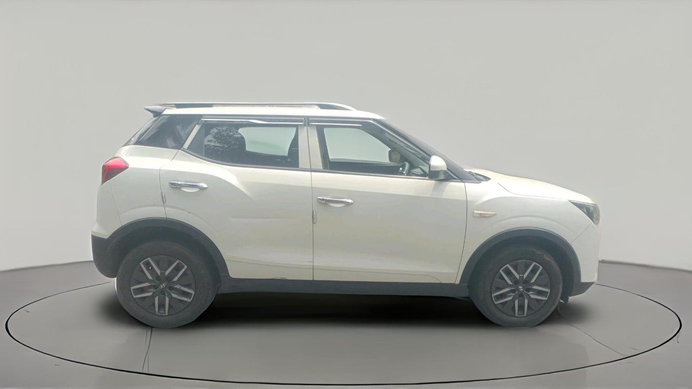 2019 Mahindra XUV300 W4 1.5 DIESEL, Diesel, Manual, 86,358 km, exterior