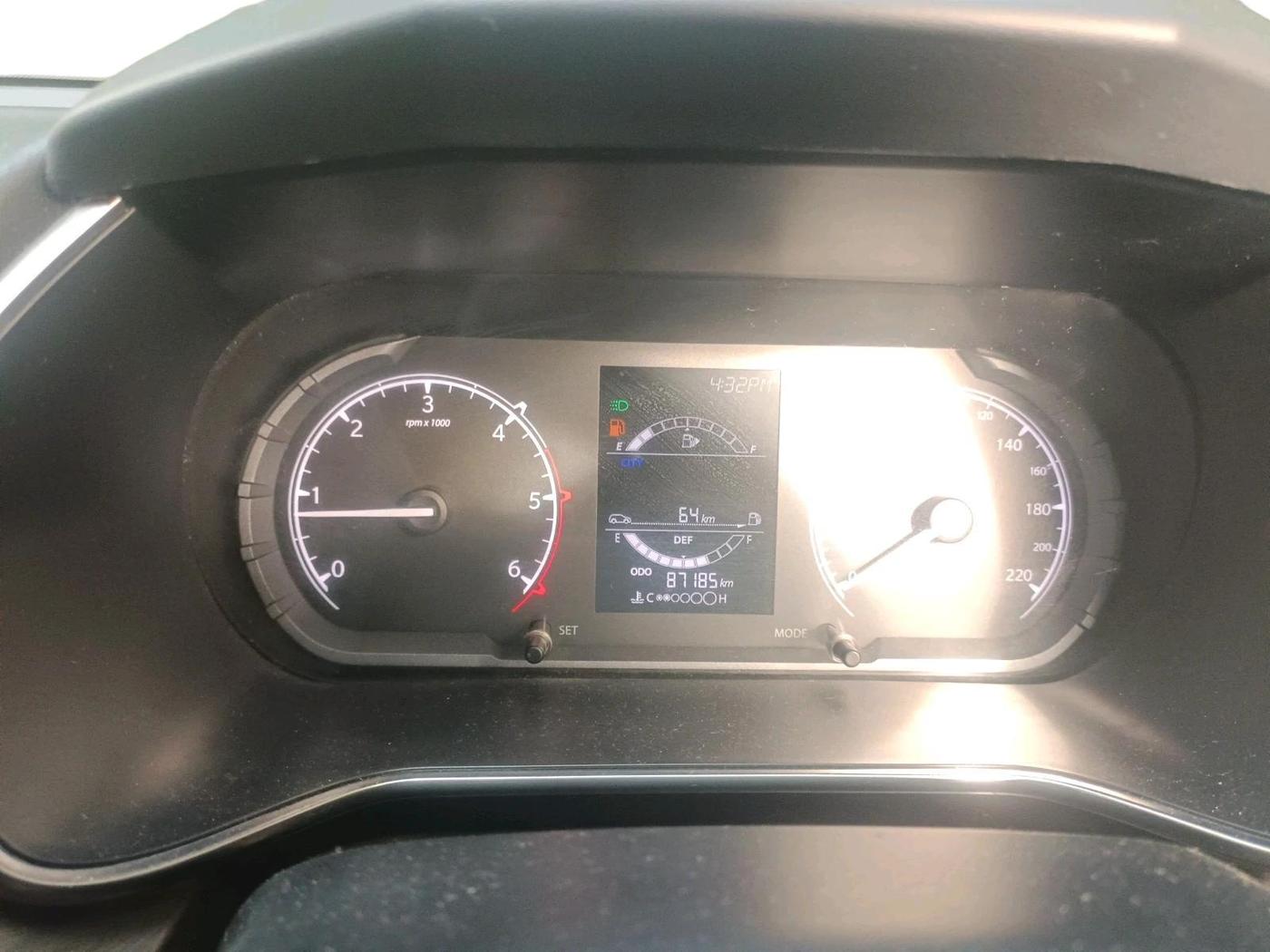 2022 Tata Harrier XT PLUS 2.0L KRYOTEC, Diesel, Manual, 87,185 km, interior