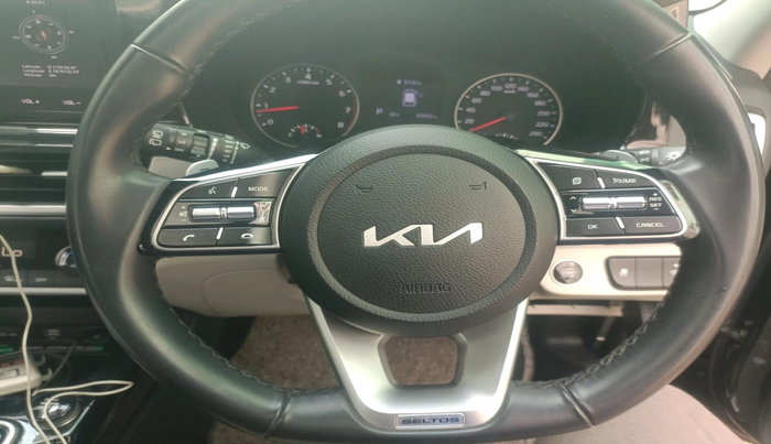 2022 KIA SELTOS HTX IVT 1.5 PETROL, Petrol, Automatic, 33,902 km, interior