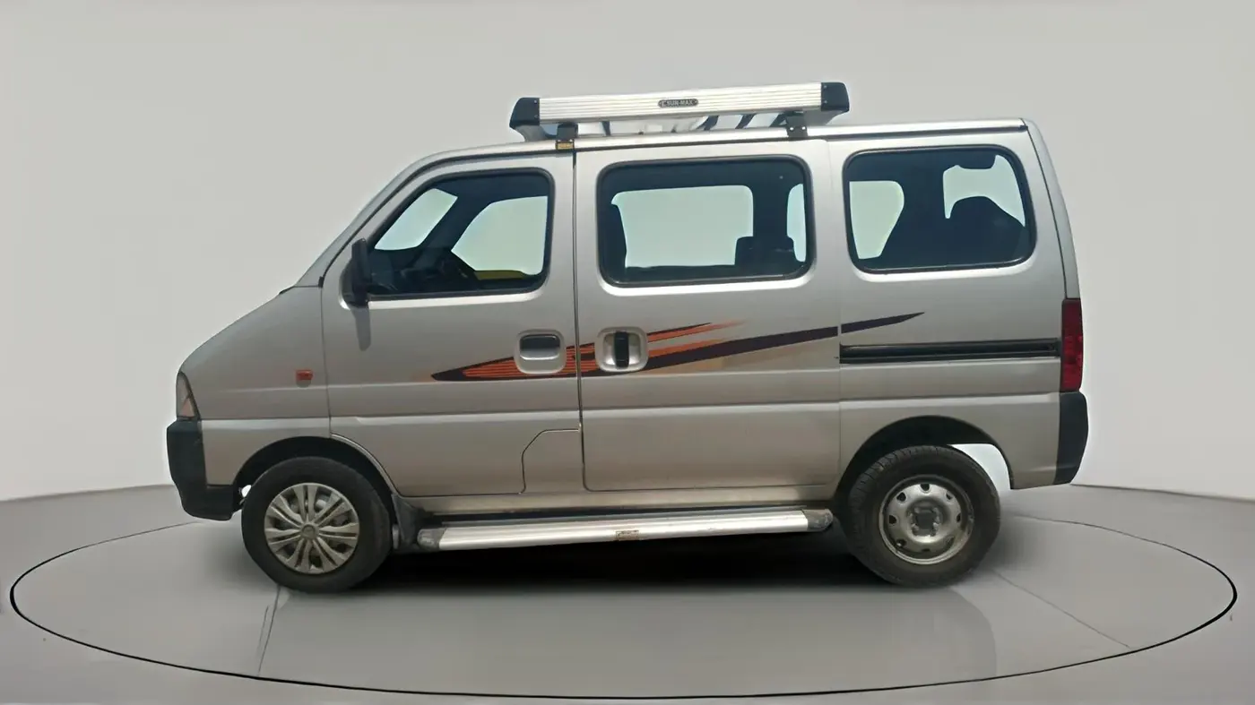 2017 Maruti Eeco 5 STR WITH A/C+HTR, Petrol, Manual, 33,808 km, exterior