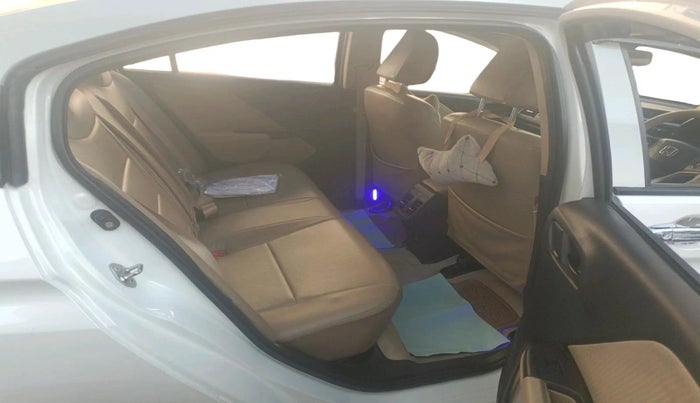 2022 Honda City 1.5L I-VTEC SV, Petrol, Manual, 1,05,923 km, interior