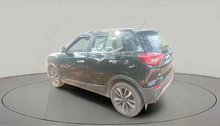 2019 Mahindra XUV300 W8 (O) 1.2 PETROL, CNG, Manual, 1,77,838 km, exterior