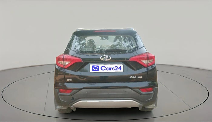 2019 Mahindra XUV300 W8 (O) 1.2 PETROL, CNG, Manual, 1,77,838 km, exterior