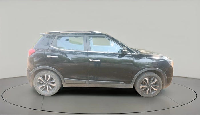 2019 Mahindra XUV300 W8 (O) 1.2 PETROL, CNG, Manual, 1,77,838 km, exterior