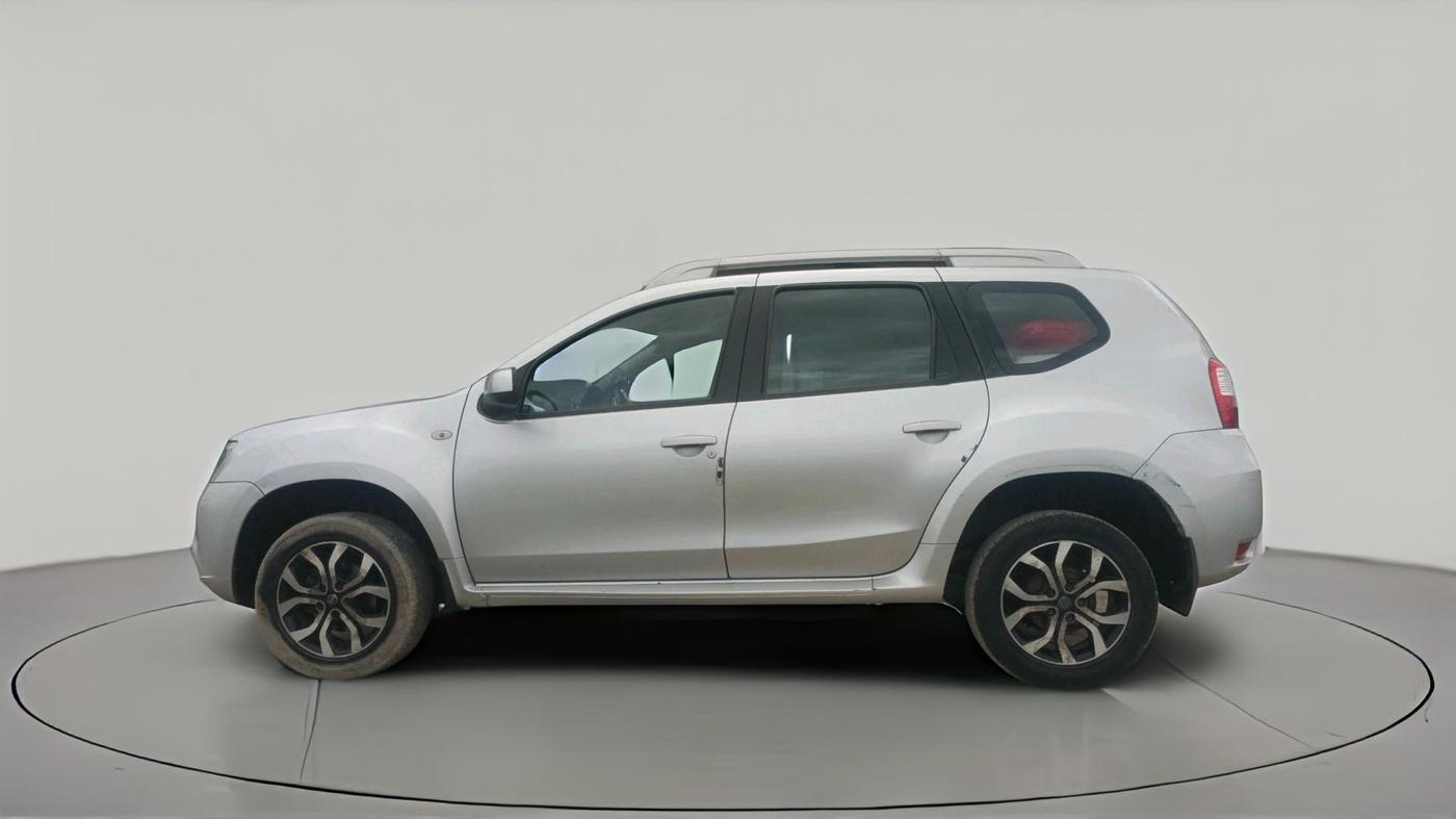 2014 Nissan Terrano XV D THP PREMIUM 110 PS, Diesel, Manual, 1,63,691 km, exterior