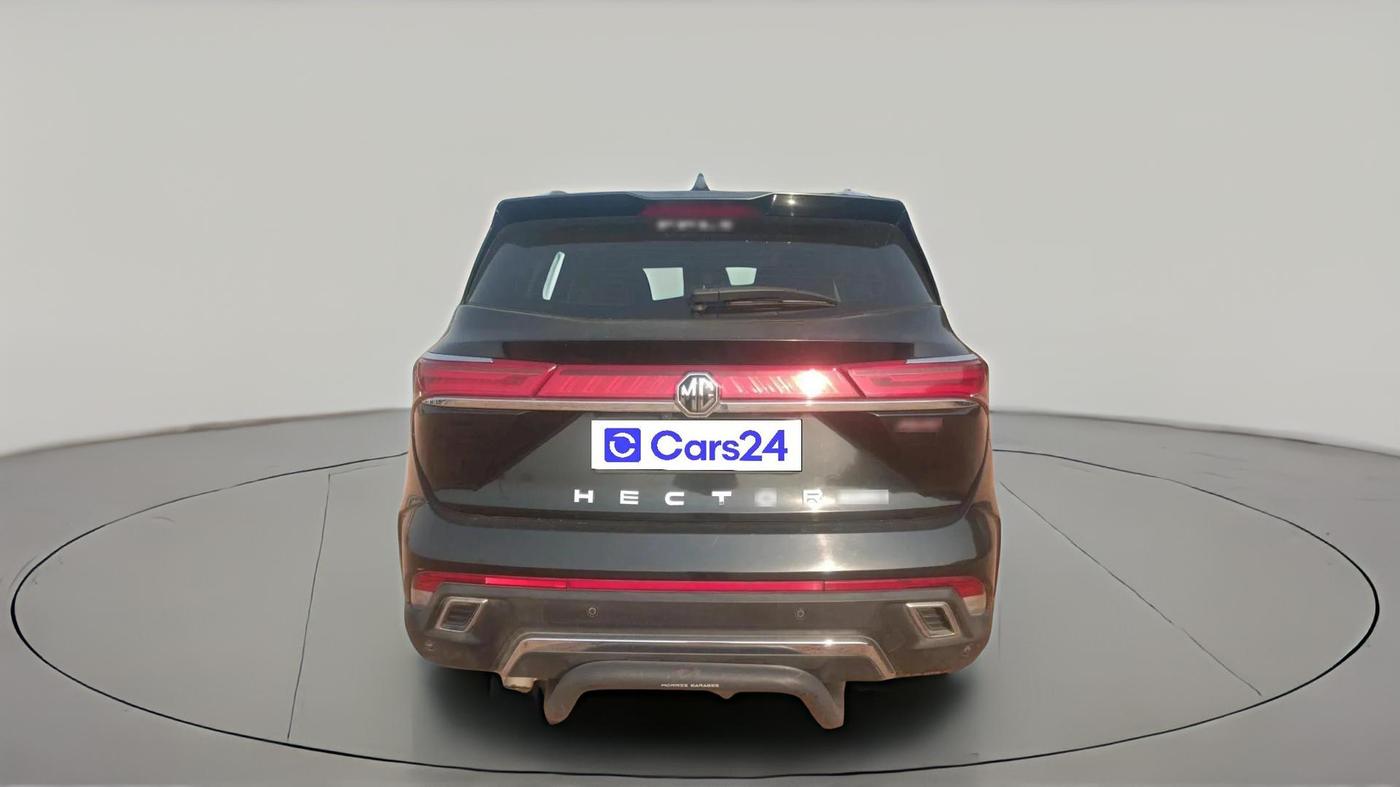 2023 MG HECTOR PLUS SAVVY PRO 1.5 TURBO CVT 6 STR, Petrol, Automatic, 30,626 km, exterior