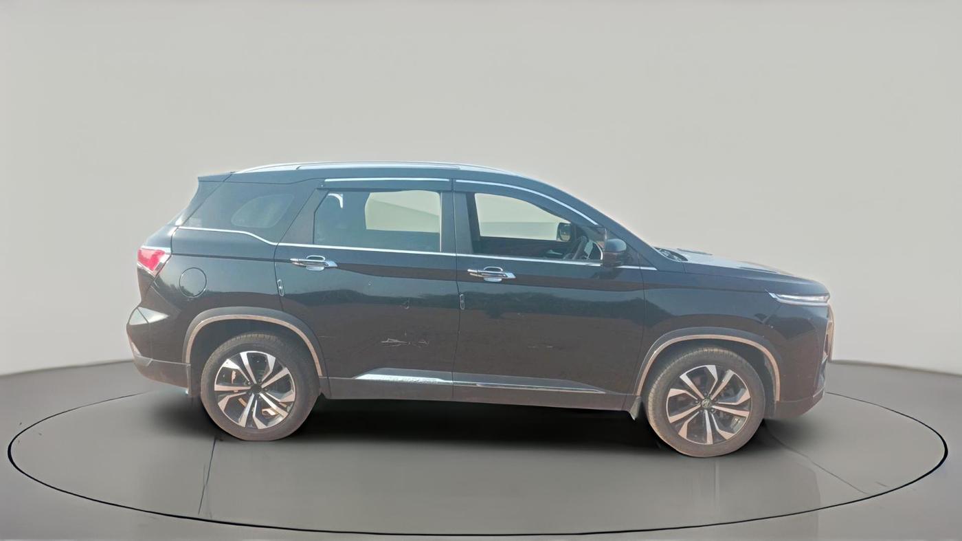 2023 MG HECTOR PLUS SAVVY PRO 1.5 TURBO CVT 6 STR, Petrol, Automatic, 30,626 km, exterior