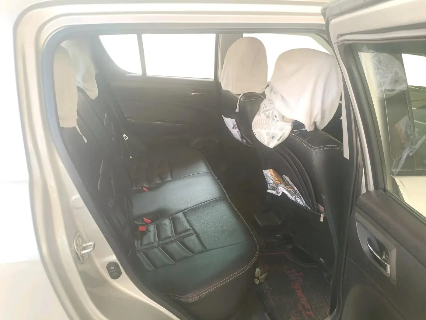 2015 Maruti Swift VXI, Petrol, Manual, 63,234 km, interior
