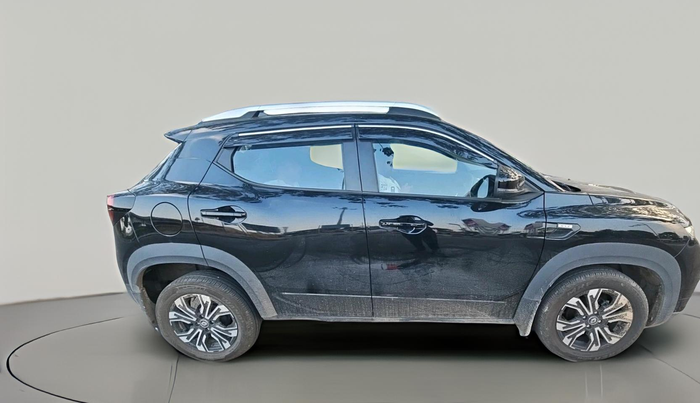 2025 Renault Kiger RXZ MT, Petrol, Manual, 6,922 km, exterior