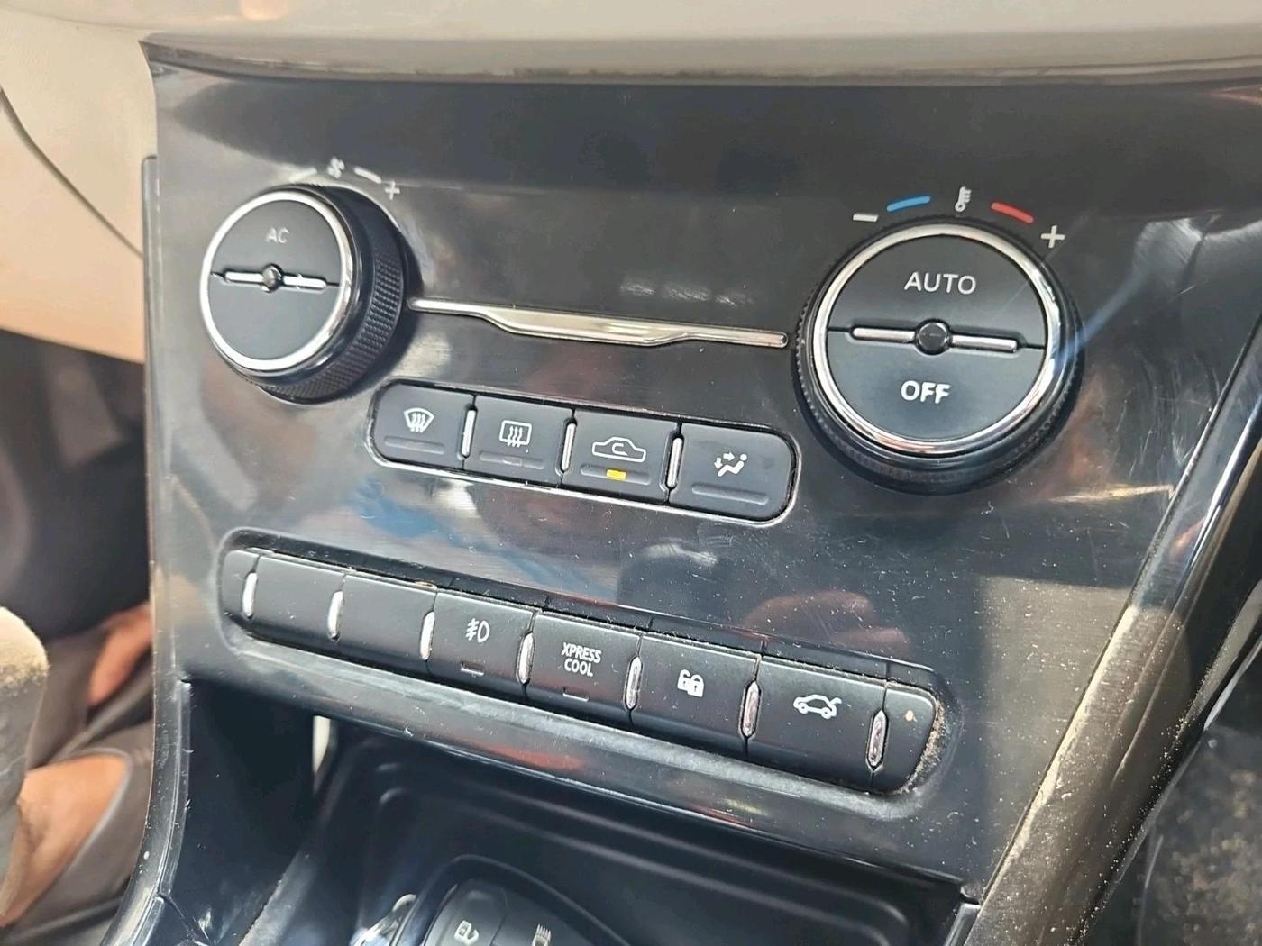 2021 Tata NEXON XZ PLUS DIESEL SUNROOF, Diesel, Manual, 73,485 km, interior